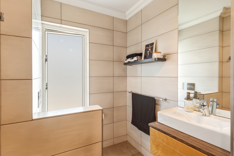 4 Bedroom Property for Sale in Greenways Golf Estate Western Cape